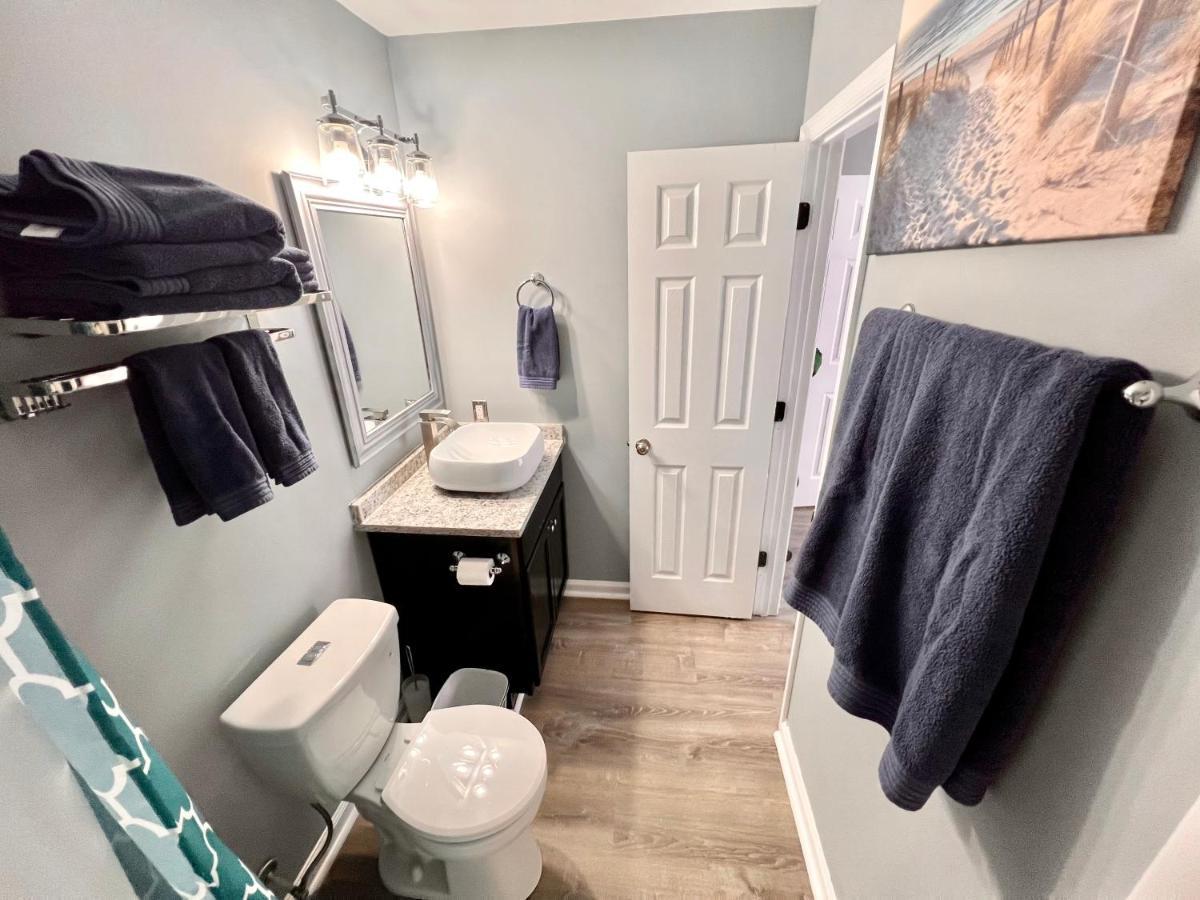 Luxury Townhome Jacksonville, Nc Exteriör bild